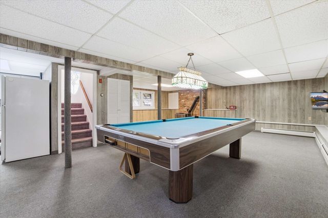 4 Timothy Lane, Hudson, NH 03051