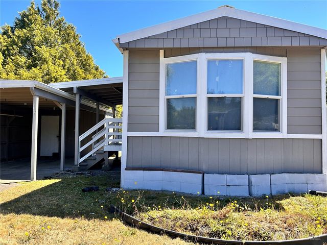 850 Crescent Street, Raymond, WA 98577