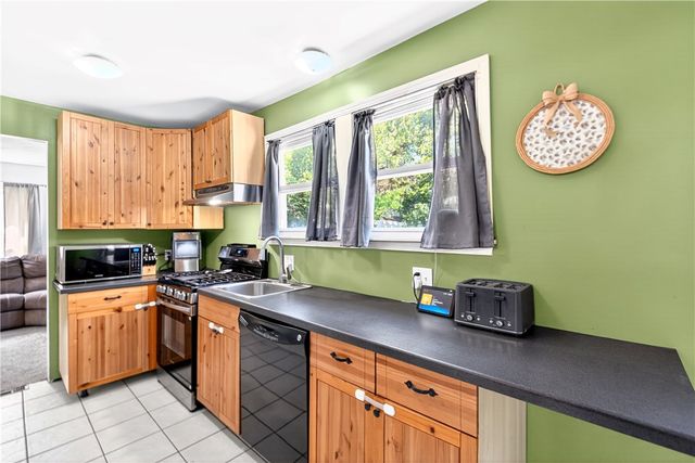 608 Owens Street., Aliquippa, PA 15001