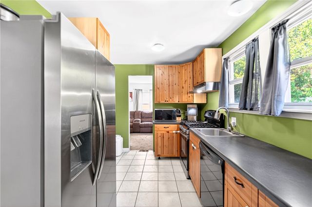 608 Owens Street., Aliquippa, PA 15001