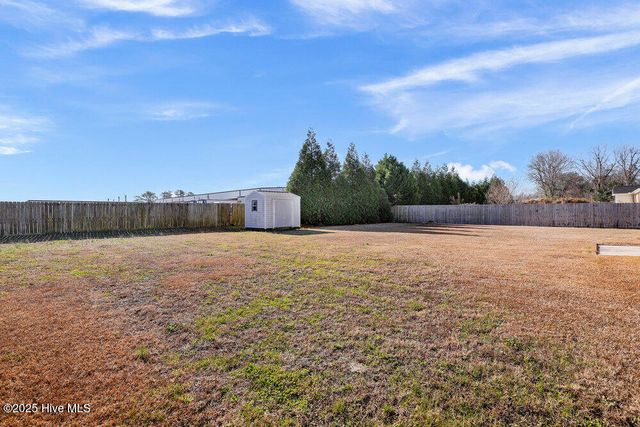 106 Clint Mills Road, Maysville, NC 28555