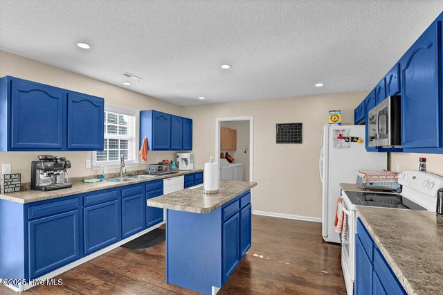 106 Clint Mills Road, Maysville, NC 28555