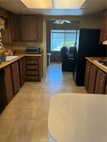27361 Sierra 208, Canyon Country, CA 91351