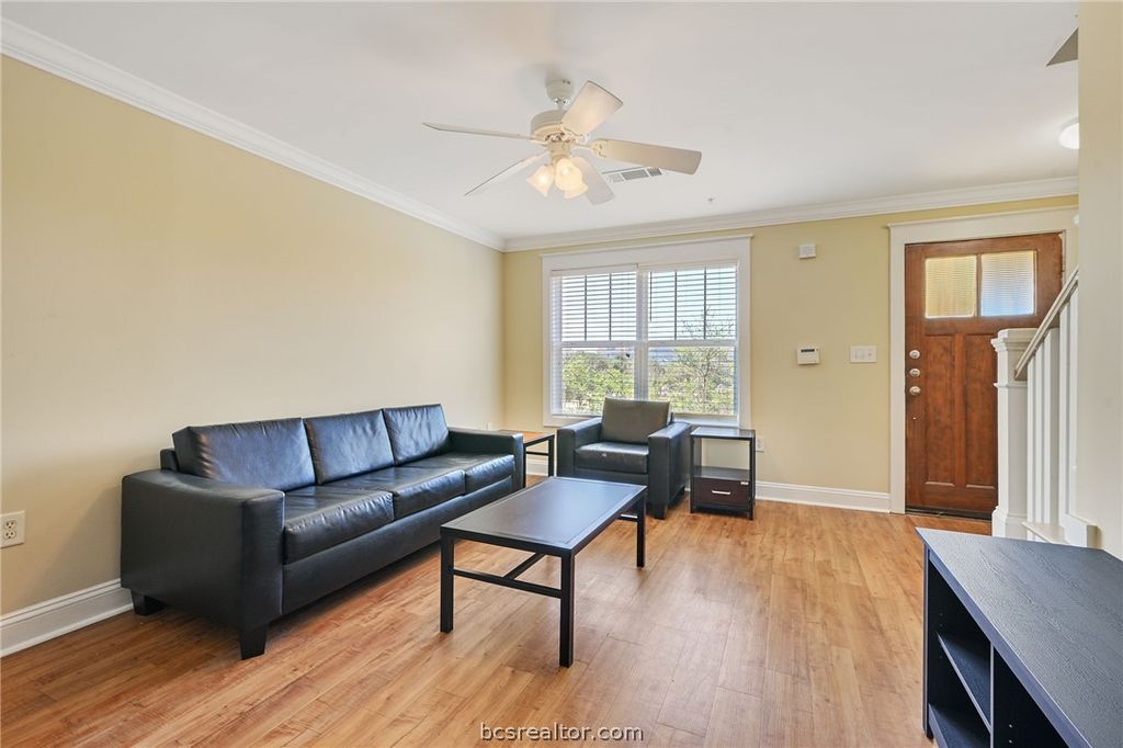 1725 Harvey Mitchell Parkway S 1628, College Station, TX 77840 — photo 2