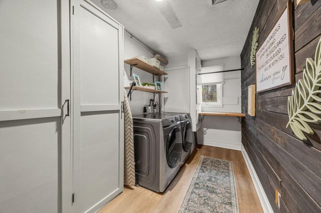 17 Kensington Drive, Sandwich, MA 02563