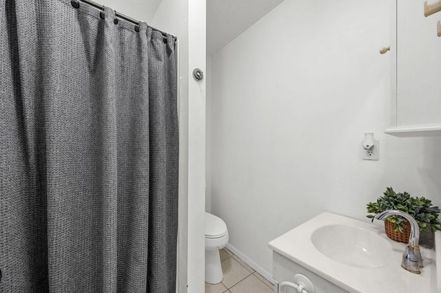 17 Kensington Drive, Sandwich, MA 02563