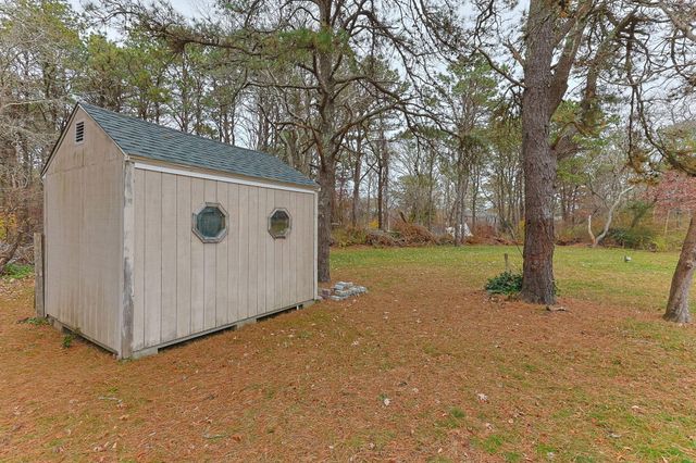 17 Kensington Drive, Sandwich, MA 02563