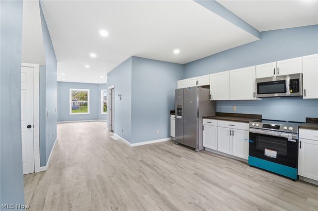 766 E Summit, Alliance, OH 44601
