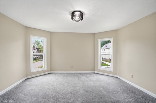 766 E Summit, Alliance, OH 44601