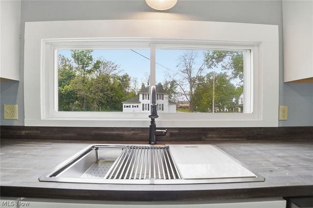 766 E Summit, Alliance, OH 44601
