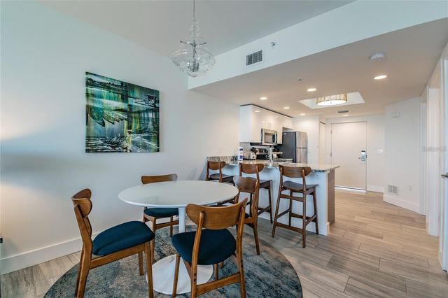 10116 GULF BOULEVARD 405W, St Petersburg, FL 33706