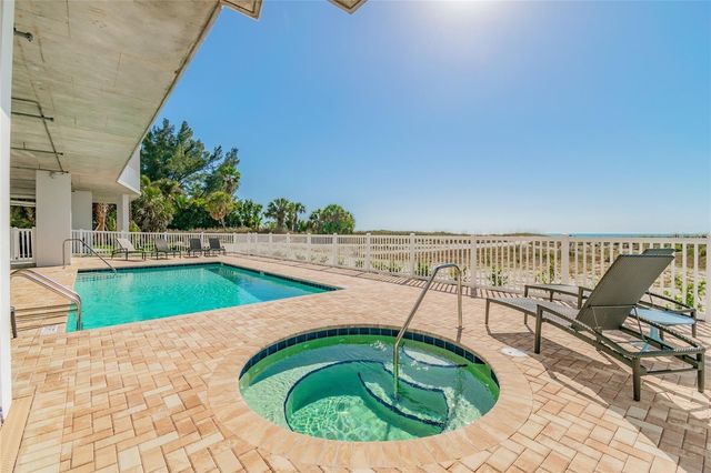10116 GULF BOULEVARD 405W, St Petersburg, FL 33706