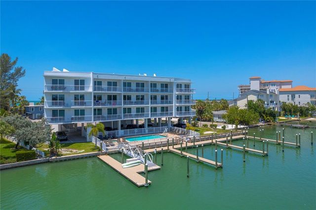 10116 GULF BOULEVARD 405W, St Petersburg, FL 33706