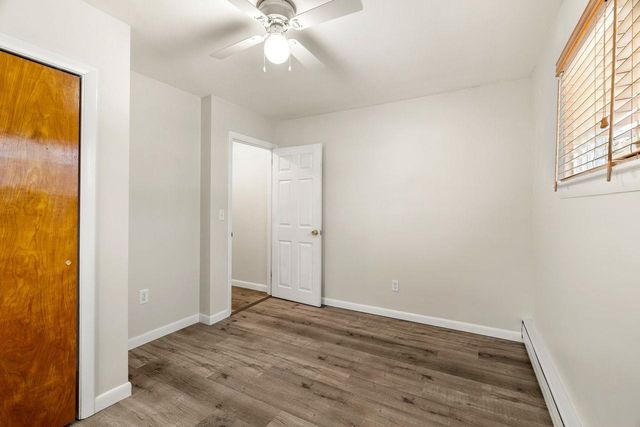 77 St James Avenue, Manchester, NH 03102