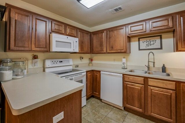 1230 Misty Drive, Midlothian, TX 76065