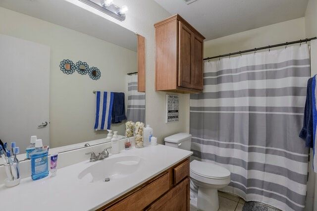 1230 Misty Drive, Midlothian, TX 76065