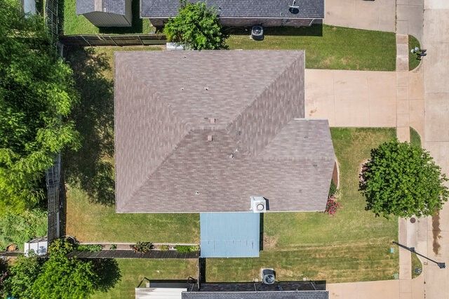 1230 Misty Drive, Midlothian, TX 76065