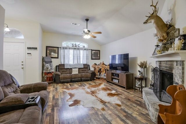1230 Misty Drive, Midlothian, TX 76065