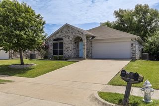 1230 Misty Drive, Midlothian, TX 76065