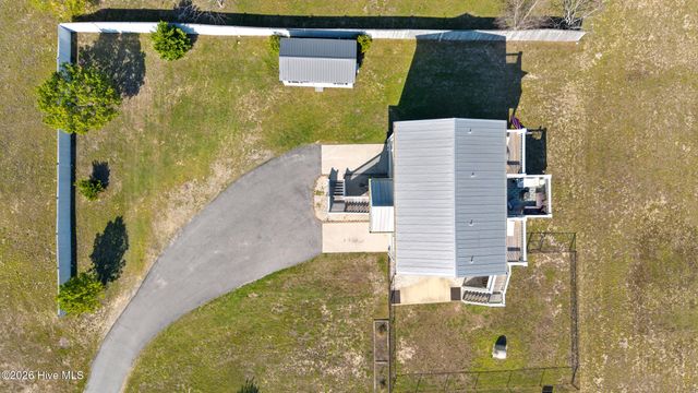 345 Twin Oaks Drive, Hampstead, NC 28443