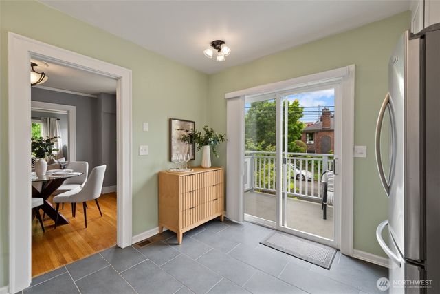 828 24th Avenue, Seattle, WA 98122