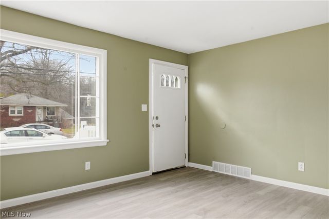 3629 Irma Street, Youngstown, OH 44502