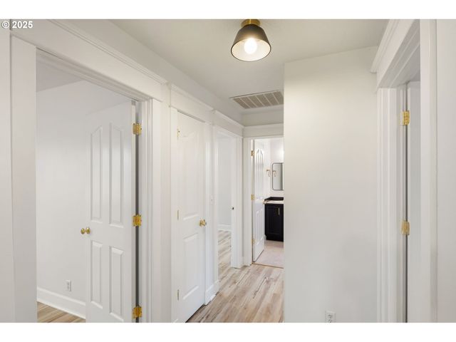 6808 Moses Pass, Springfield, OR 97478