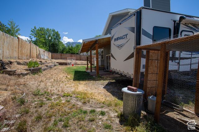 1211 E SPRING RIDGE DR, Sandy, UT 84094