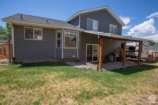 1211 E SPRING RIDGE DR, Sandy, UT 84094