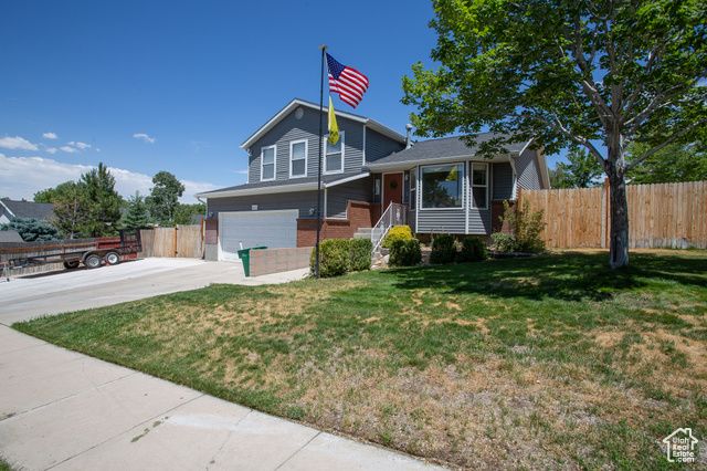 1211 E SPRING RIDGE DR, Sandy, UT 84094