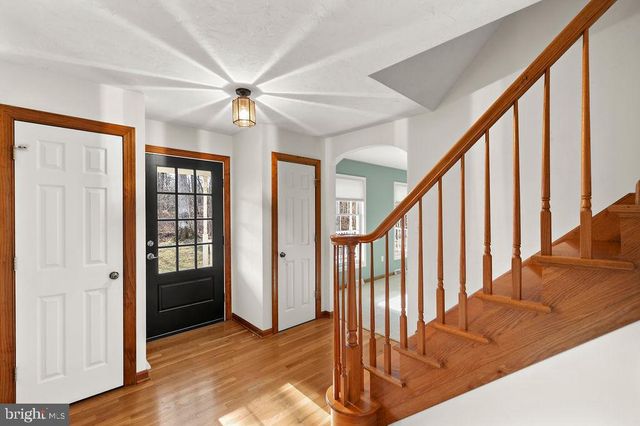 105 ROUND TOP LN, Gettysburg, PA 17325