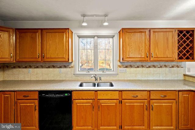 105 ROUND TOP LN, Gettysburg, PA 17325