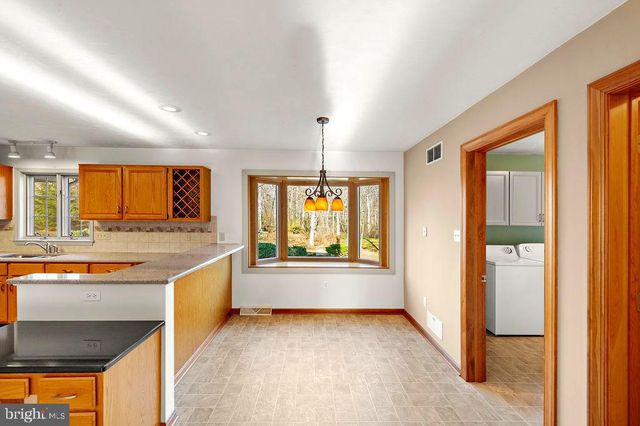 105 ROUND TOP LN, Gettysburg, PA 17325