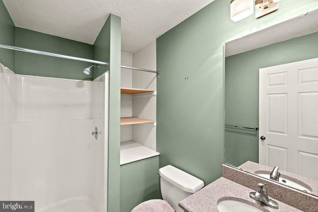 105 ROUND TOP LN, Gettysburg, PA 17325