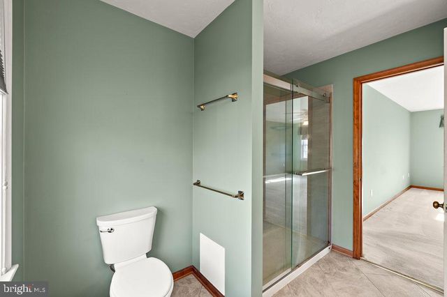 105 ROUND TOP LN, Gettysburg, PA 17325