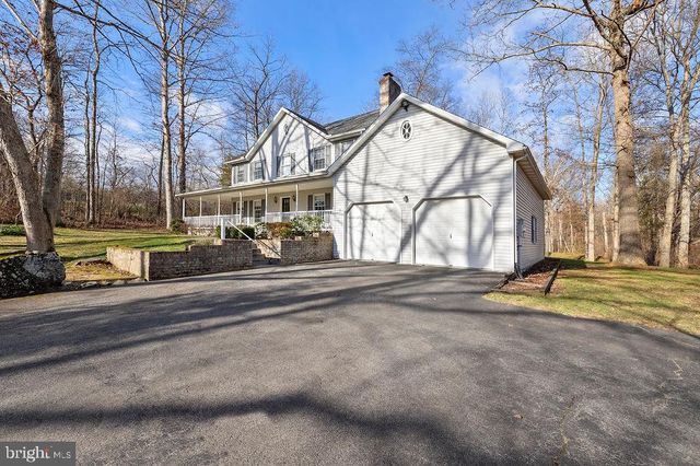 105 ROUND TOP LN, Gettysburg, PA 17325
