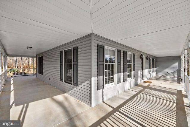 105 ROUND TOP LN, Gettysburg, PA 17325