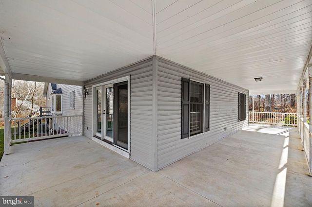 105 ROUND TOP LN, Gettysburg, PA 17325