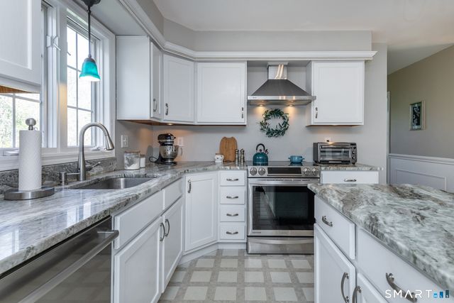 3 Broadview Lane, New Milford, CT 06776