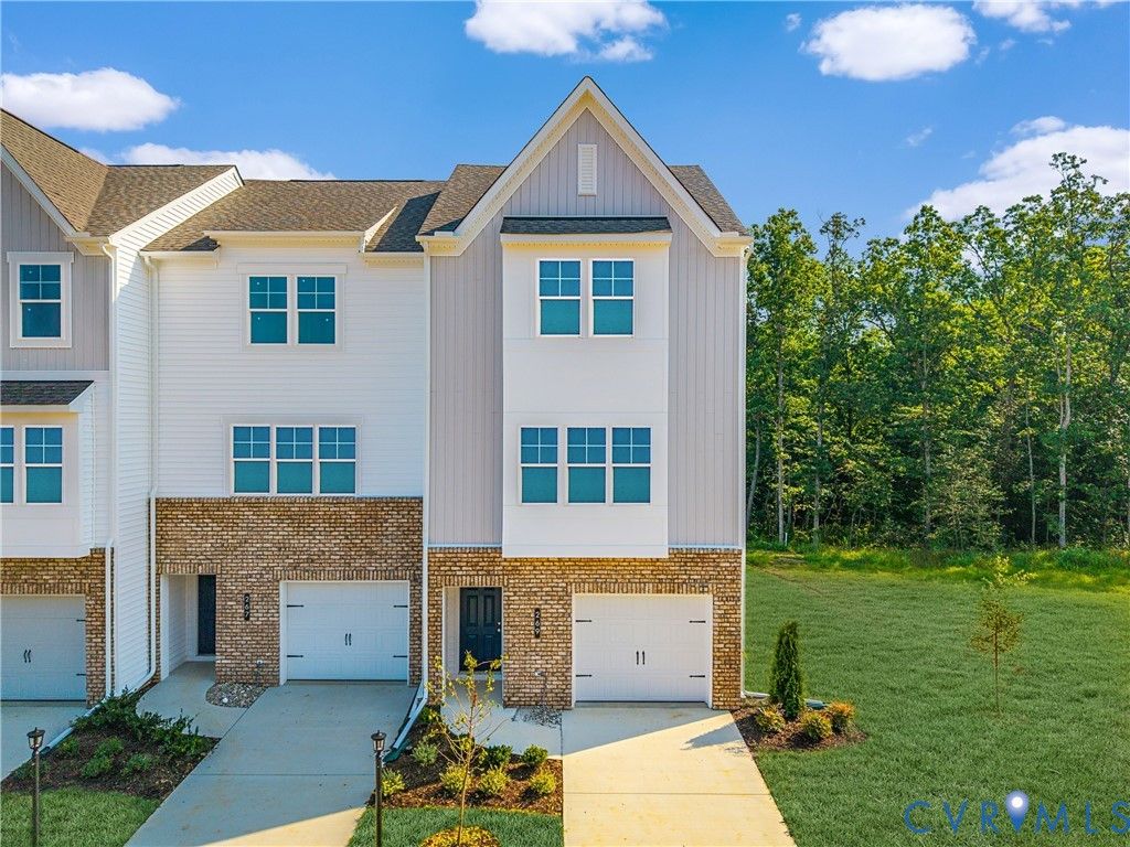 288 Greenpark Rd, Sandston, VA 23150