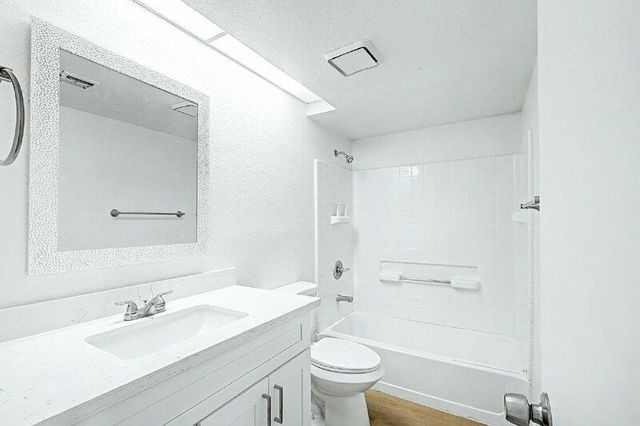 818 S Westwood 210, Mesa, AZ 85210