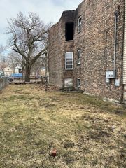 5656 S Hermitage Avenue, Chicago, IL 60636