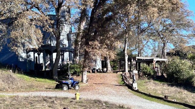 11145 S Rodesino Rd, Mountain Ranch, CA 95246