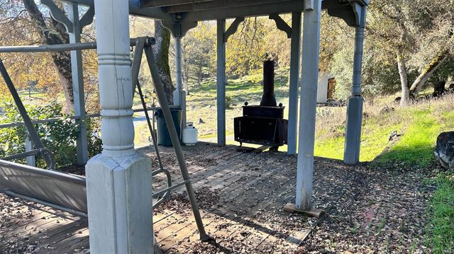 11145 S Rodesino Rd, Mountain Ranch, CA 95246