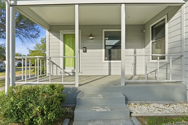 2375 W Mulberry Ave, San Antonio, TX 78201