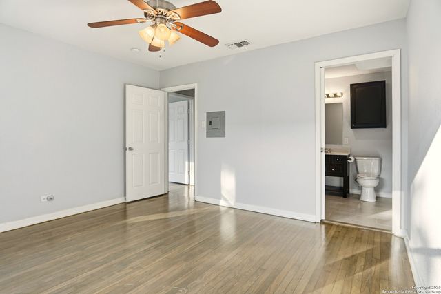 2375 W Mulberry Ave, San Antonio, TX 78201