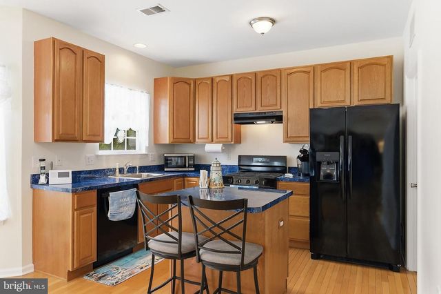 312 MEADOWS DR, Galloway, NJ 08205