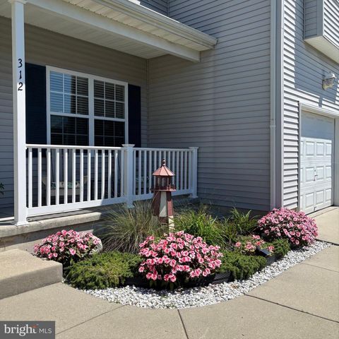312 MEADOWS DR, Galloway, NJ 08205