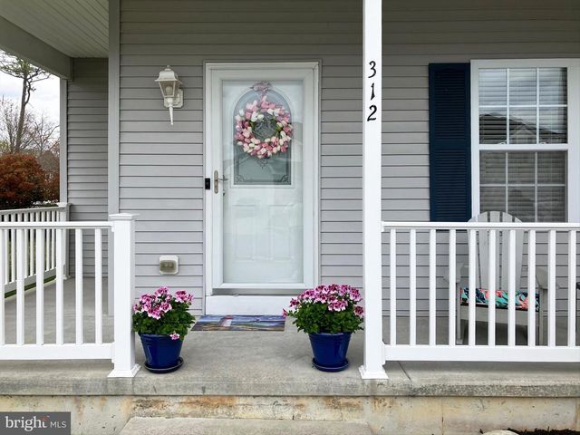 312 MEADOWS DR, Galloway, NJ 08205