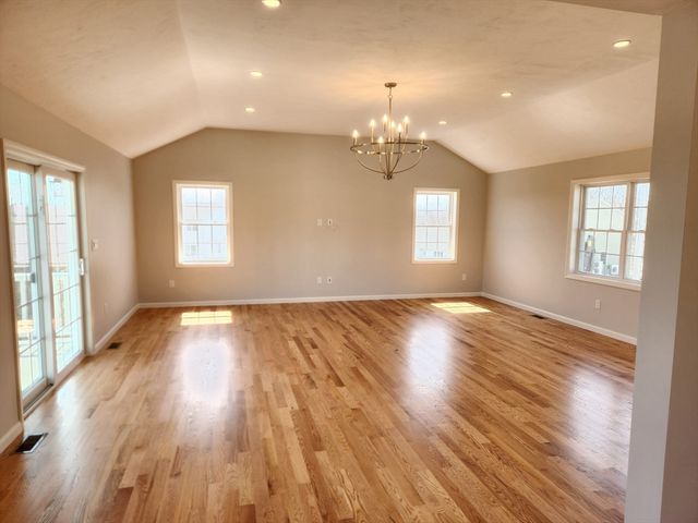 53 Kelly Lane, Lynn, MA 01904